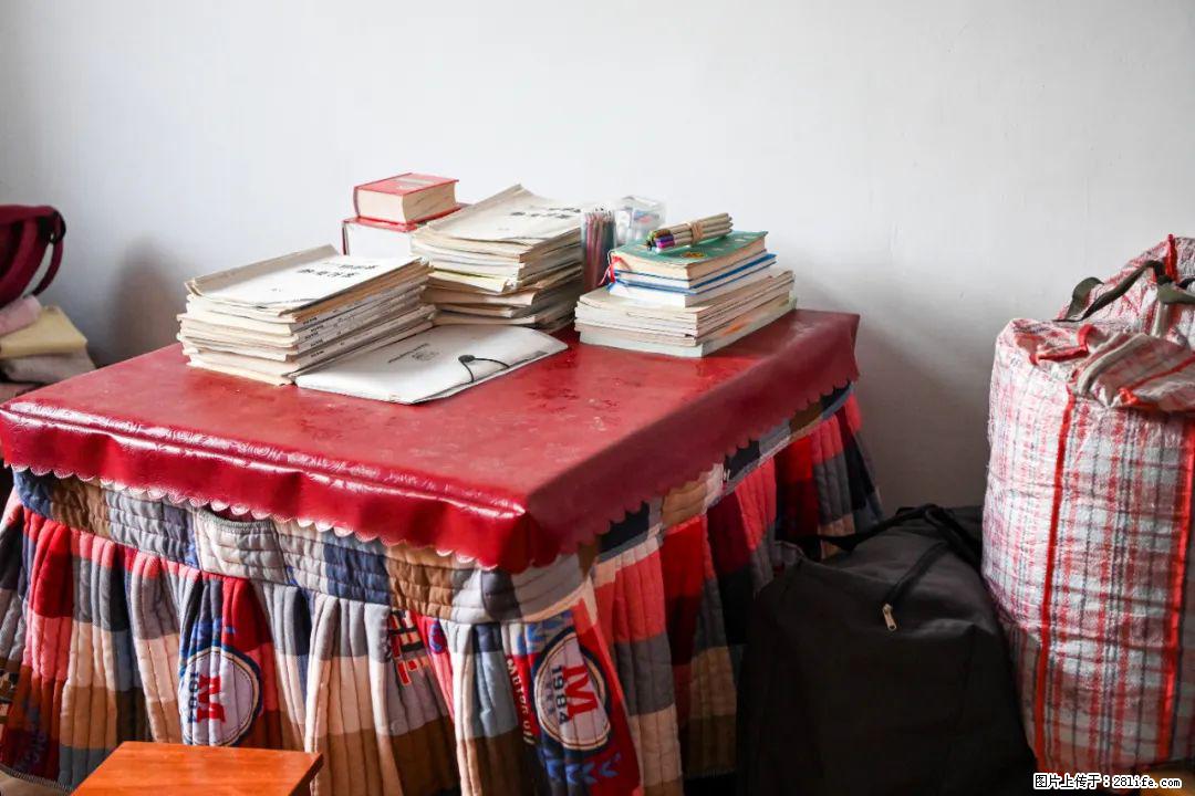 全网追的“扁担女孩”,找了一份暑假工,时薪12元 - 呼伦贝尔生活资讯 - 呼伦贝尔28生活网 hlbe.28life.com